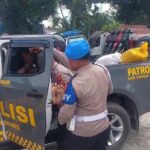Polri Kembali Memperlihatkan Kepedulian, Evakuasi Penumpang Bus yang Terjebak Demo Pemekaran Luwu Raya