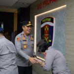 Kapolda Sulsel Pimpin Apel Bersama Dirangkaikan Halal Bihalal dalam Rangka Memperkuat Soliditas Personel