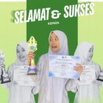 Goresan Kreatif Bawa Inayah Putri Azura Sabet Juara I Lomba Desain Poster SMADEL Art Festival