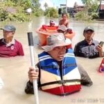 Banjir Ekstrem Rendam Desa Tingkara Luwu Utara Warga Dievakuasi ke Posko Pengungsian