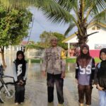 Bhabinkamtibmas Turun ke Lokasi, Pantau Dampak Banjir di Desa Beringin Jaya Luwu Utara