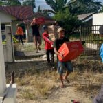Prioritas Bayi dan Lansia, 157 Paket Bantuan di Desa Lawewe Kabupaten Luwu Utara Telah disalurkan