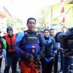 Peringati HUT ke-78 Polwan, Kapolda Sulsel Pimpin Bakti Sosial di Pulau Barrang Lompo