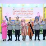 Ny. Dewi Awal Chairuddin Resmi Emban Amanah sebagai Ibu Asuh Polwan Polda Sulsel